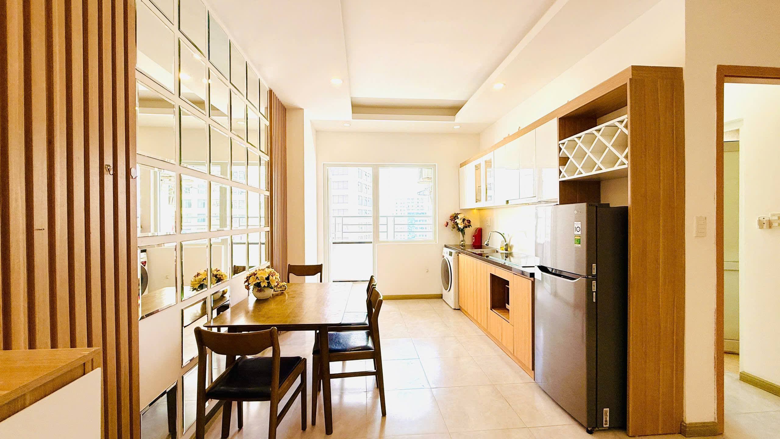 Căn hộ 2 phòng ngủ cạnh biển Oceanus, phía Bắc Nha Trang