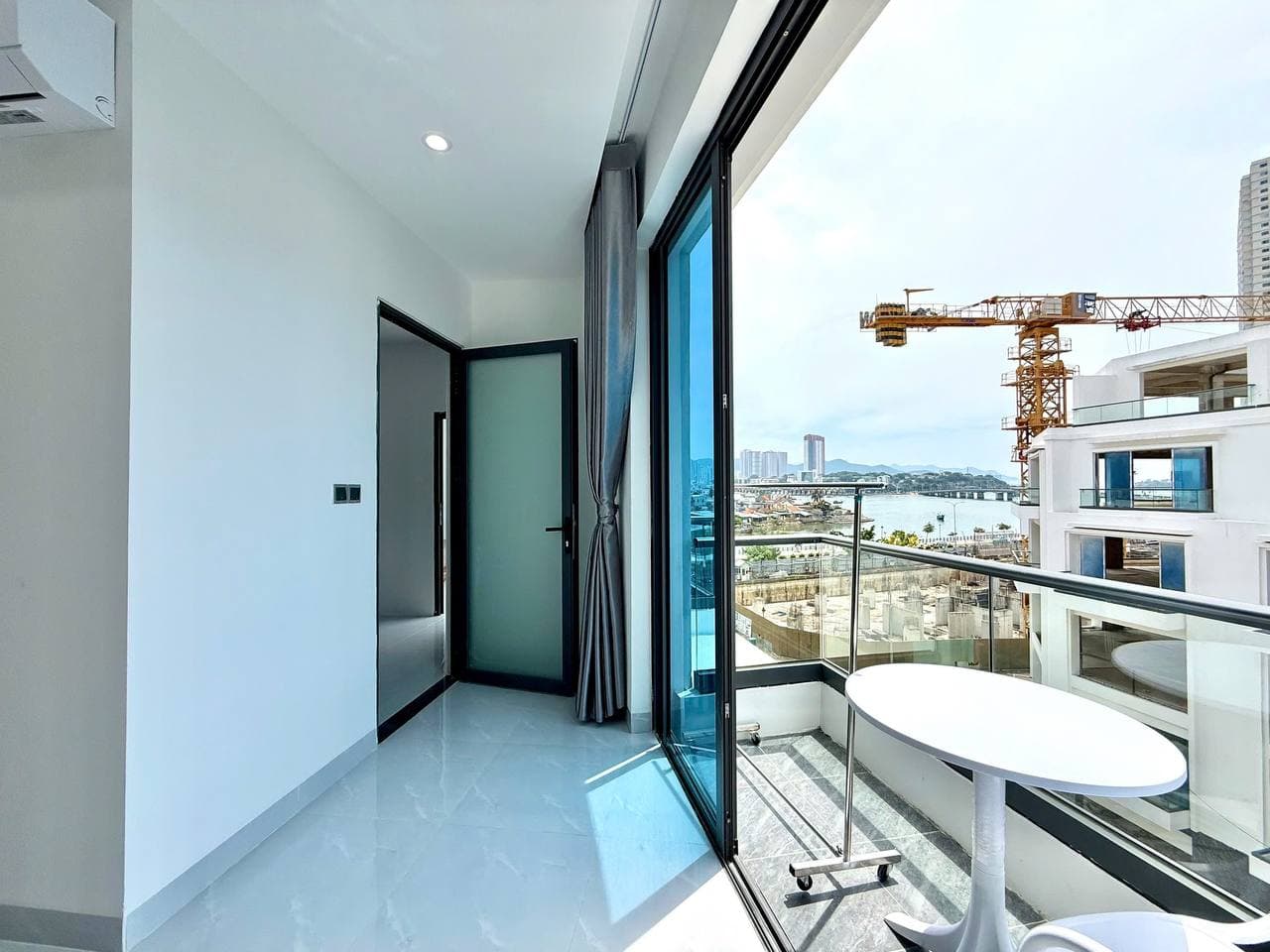 Rent 2-bedroom apartment near Tran Phu with sea view