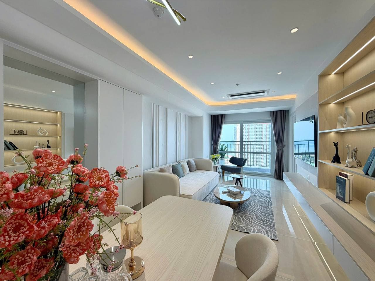 2-Bedroom 70 sqm Apartment in Oceanus