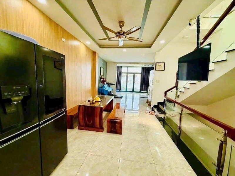 Cho thuê Biệt thự, 270 m², 3PN