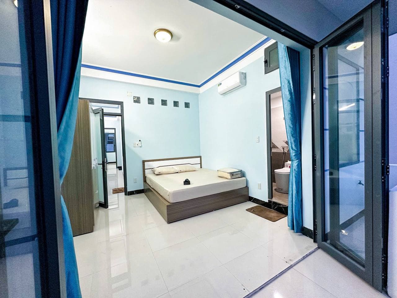 Cho thuê Biệt thự, 100 m², 5PN