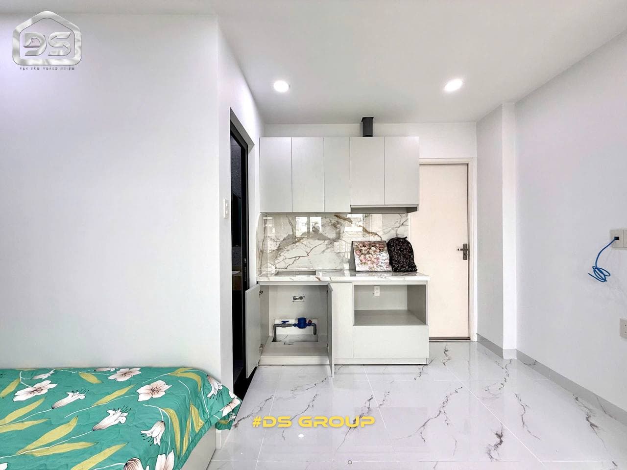 🏡 Квартира с балконом и стиральной машиной в Dã Tượng