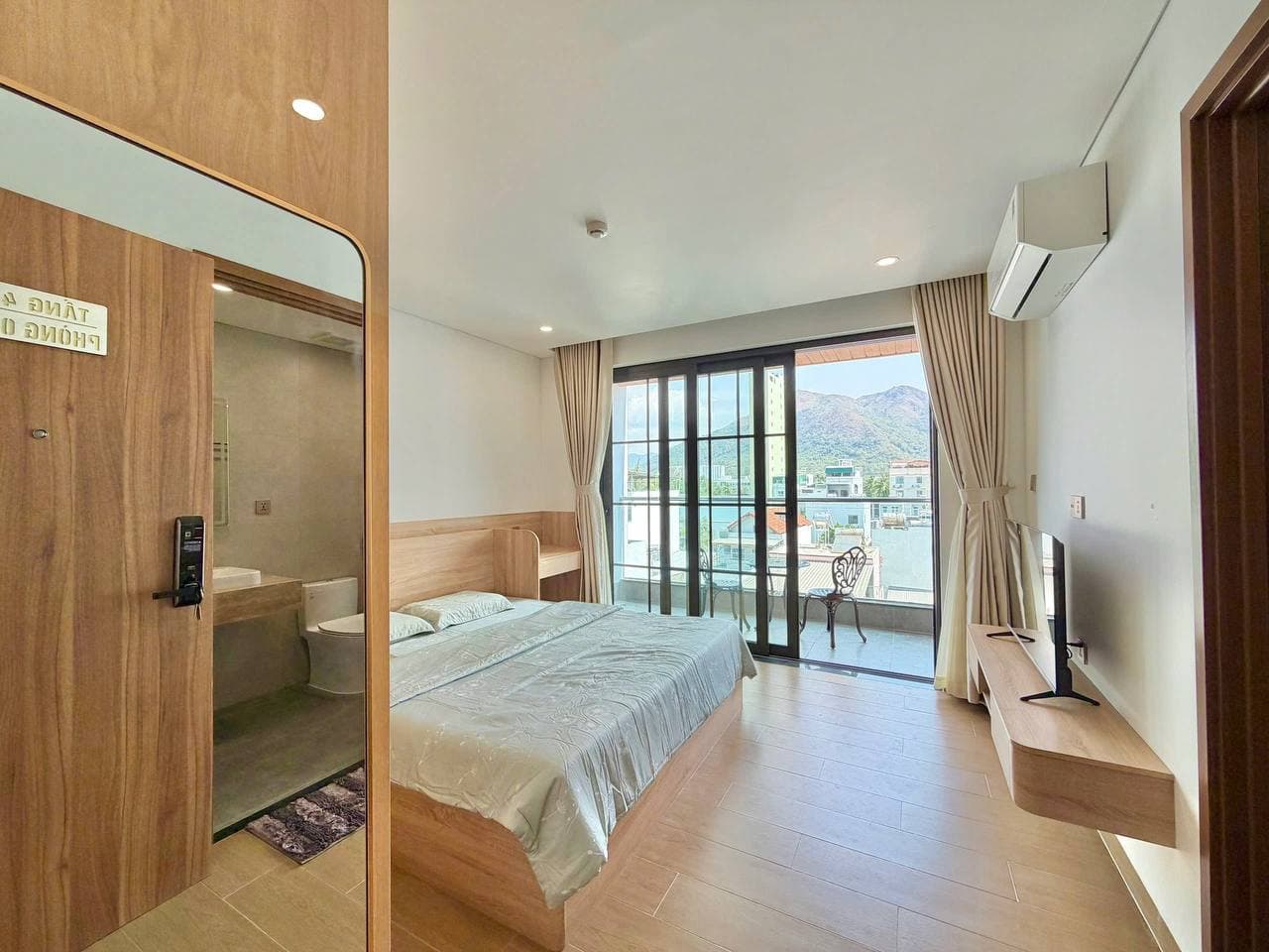 Cho thuê Căn hộ, 90 m², 2PN
