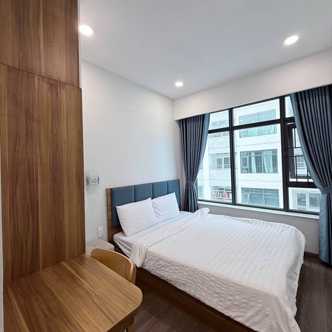 2‑Bedroom Apartment in Oceanus