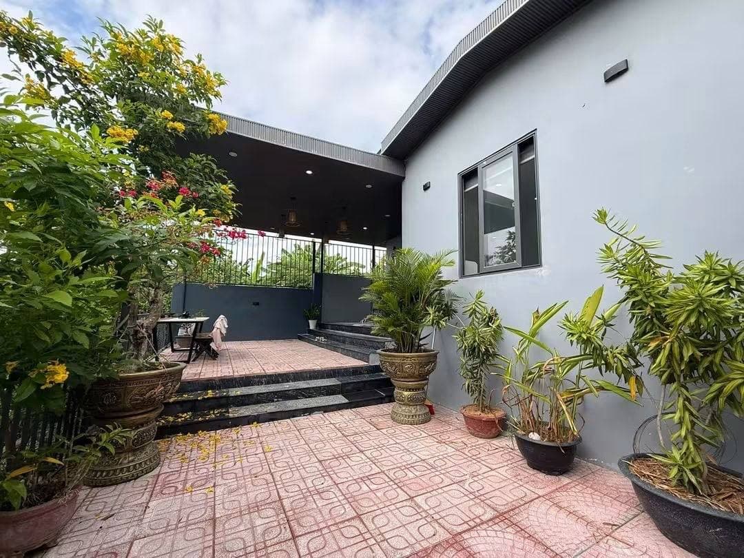 Apartment for rent, 300 m², 2 bedrooms
