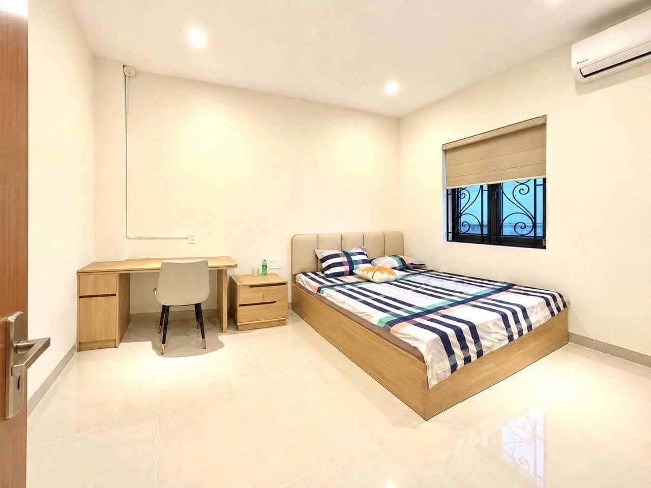 Cho thuê Căn hộ, 270 m², 3PN