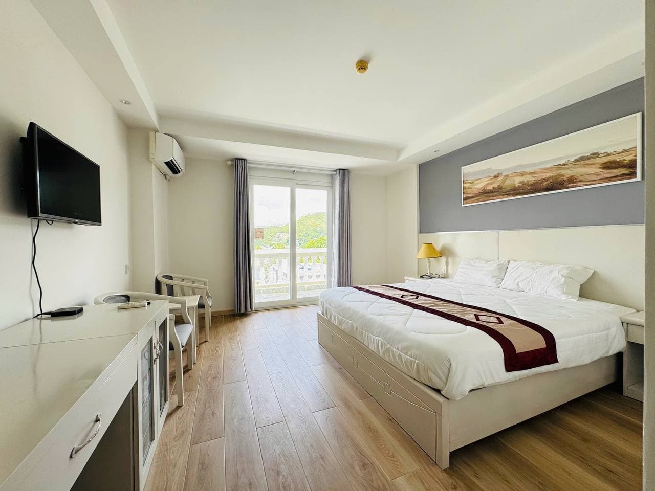 Căn hộ Studio có ban công và view biển tại An Viên